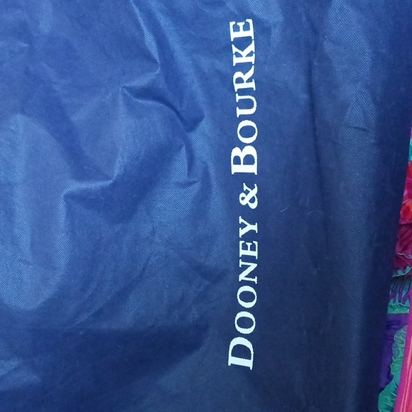 Gorgeous Black Leather Naomi Satchel - Picture 11 of 11